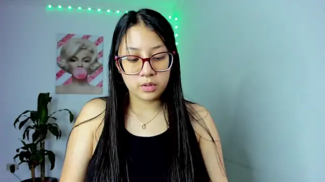 rouse red online show from December 4, 2025, 7:33 pm