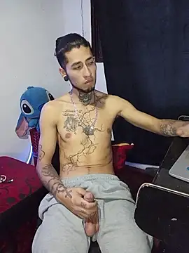 Snapshot of Tattoboy19cm chatting on May 16, 2026, 2:19 am Tattoboy19cm online show from May 16, 2026, 2:19 am