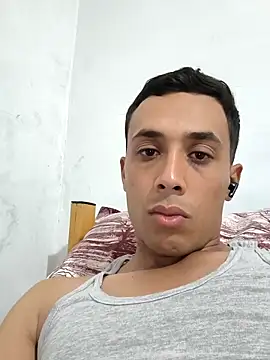 Naymik911 online show from November 1, 2025, 12:23 am