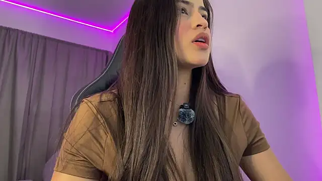 Snapshot of lexie_gray2 chatting on November 12, 2025, 10:30 pm lexie gray2 online show from November 12, 2025, 10:30 pm