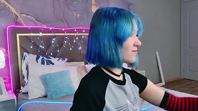 Ketrin Jones online show from February 22, 2026, 7:08 am