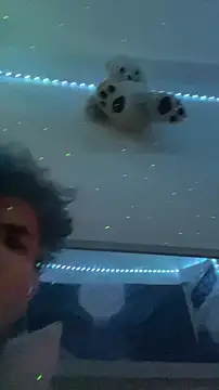 Snapshot of luluycoco chatting on October 29, 2025, 2:03 am luluycoco online show from October 29, 2025, 2:03 am