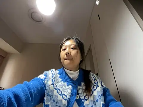 xena0501 online show from November 8, 2025, 6:24 am