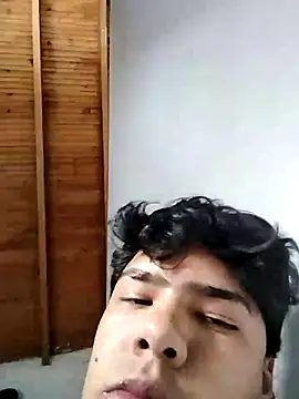 dani titan320 online show from February 14, 2026, 6:15 pm