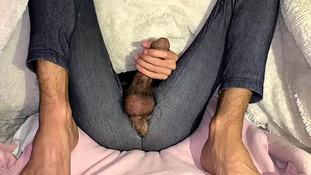 BouncySubsidy online show from January 13, 2026, 3:06 pm