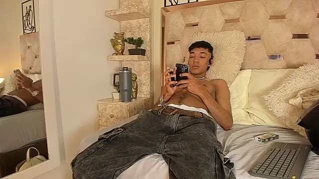 Lucass Blaze online show from October 3, 2025, 9:56 pm
