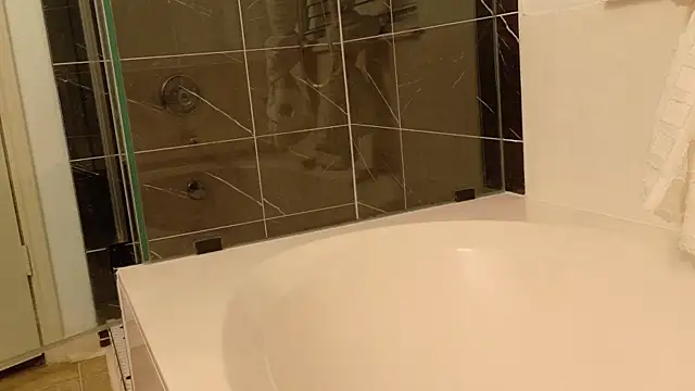 danoo84 online show from November 7, 2025, 5:29 am