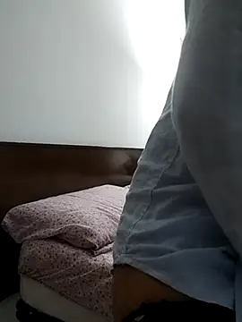 Snapshot of alicepavia22 chatting on November 11, 2025, 5:02 pm alicepavia22 online show from November 11, 2025, 5:02 pm