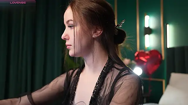 MarySparkle online show from February 10, 2026, 4:38 am