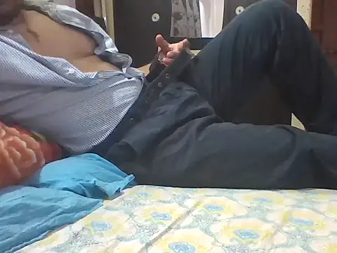 aarav 013 online show from September 27, 2025, 6:24 pm