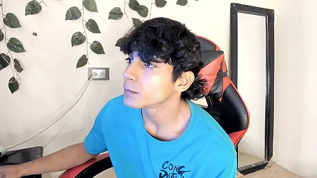 axel rousse2 online show from November 23, 2025, 10:09 pm