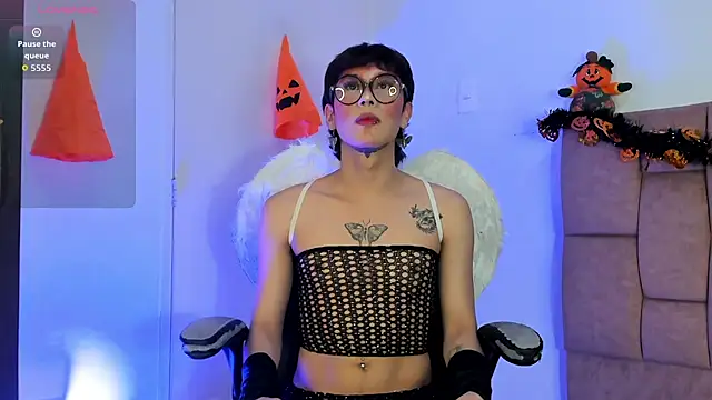 Soro Lovelyboy online show from September 25, 2025, 3:10 am