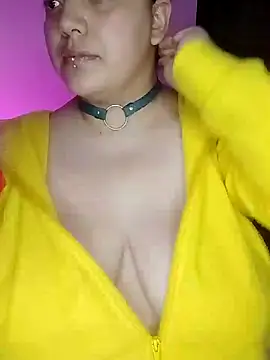 Snapshot of kittenFreyja_ chatting on November 20, 2025, 9:36 pm kittenFreyja online show from November 20, 2025, 9:36 pm