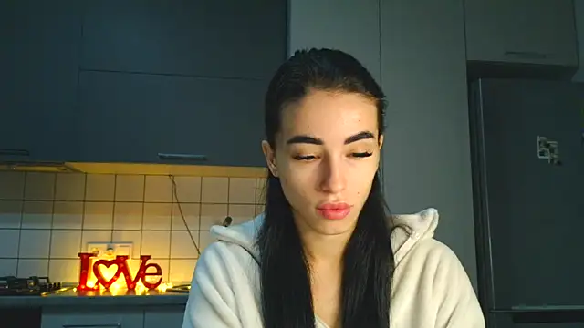 Snapshot of EvaMelnik chatting on October 1, 2025, 3:40 pm EvaMelnik online show from October 1, 2025, 3:40 pm