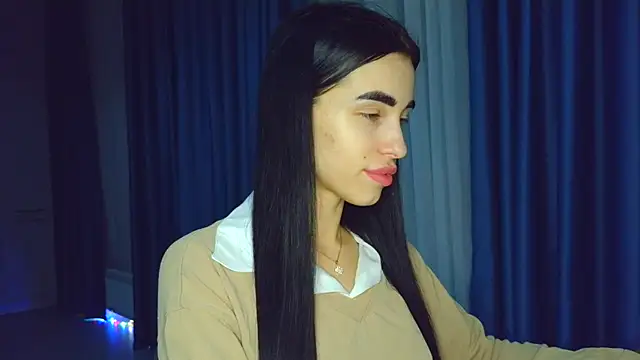 EvaMelnik online show from November 15, 2025, 6:04 pm