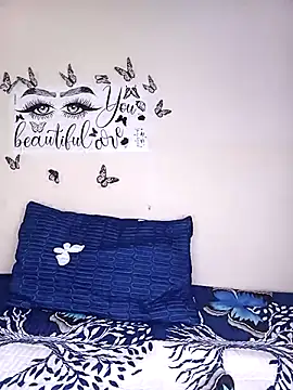 Snapshot of Young_Slut21 chatting on September 22, 2025, 1:40 am Young Slut21 online show from September 22, 2025, 1:40 am