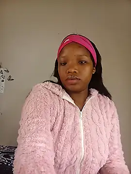 Snapshot of Young_Slut21 chatting on November 5, 2025, 4:45 am Young Slut21 online show from November 5, 2025, 4:45 am