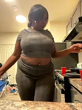 BlueMoney100 online show from December 20, 2025, 5:42 pm