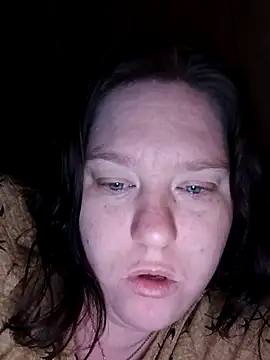 Feuchtekitty92xh online show from December 19, 2025, 8:05 pm