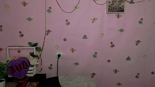 FeelMe   online show from February 10, 2026, 8:35 pm