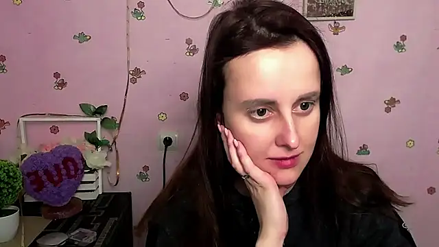 FeelMe   online show from February 11, 2026, 1:38 pm