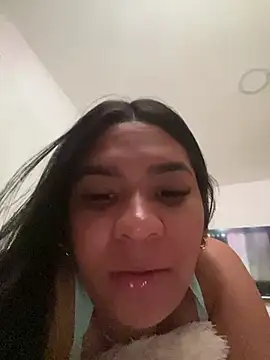 Penelophe01 online show from April 7, 2026, 5:35 pm