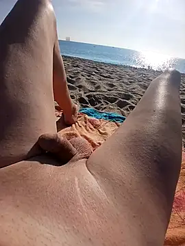 Snapshot of kellyts29 chatting on September 19, 2025, 8:05 am kellyts29 online show from September 19, 2025, 8:05 am