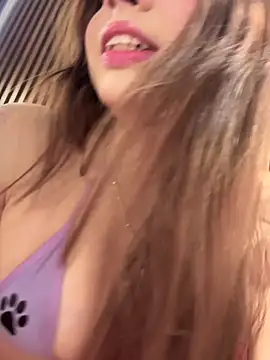 Anita-vega online show from February 15, 2026, 9:22 pm