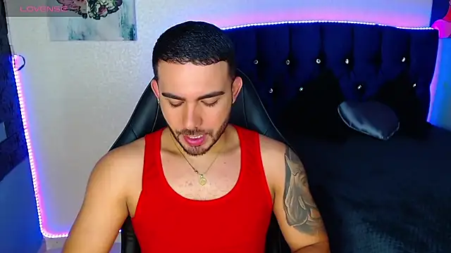 adamhairy online show from April 8, 2026, 7:14 pm