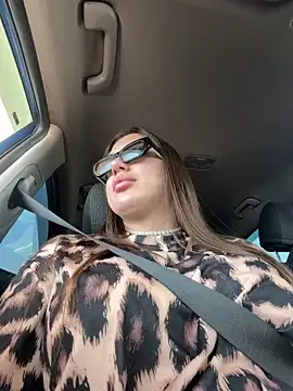 TiffaNoel online show from June 22, 2026, 12:57 pm
