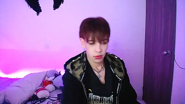 lucky stricke online show from December 23, 2025, 3:26 am