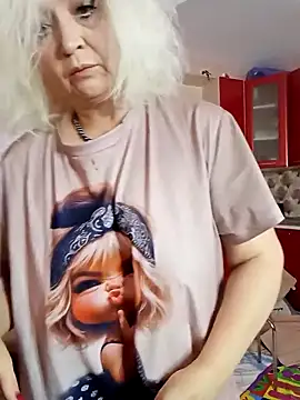 Snapshot of SquirtMilf00 chatting on October 24, 2025, 2:41 am SquirtMilf00 online show from October 24, 2025, 2:41 am