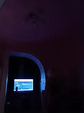 SquirtMilf00 online show from November 27, 2025, 3:41 am