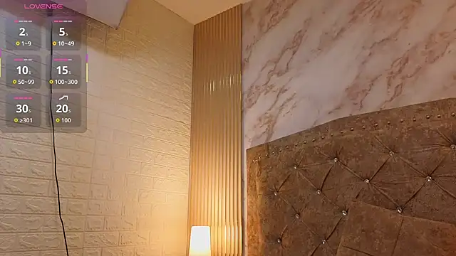 Snapshot of AnastasiaColeman chatting on November 21, 2025, 7:56 pm AnastasiaColeman online show from November 21, 2025, 7:56 pm