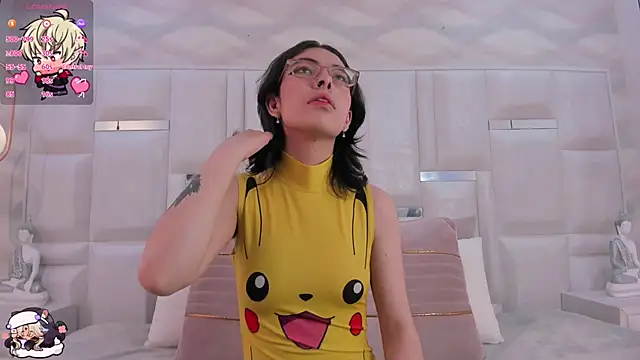 Snapshot of Im_Molly_Angel chatting on October 2, 2025, 8:16 pm Im Molly Angel online show from October 2, 2025, 8:16 pm