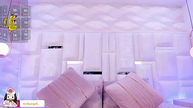 Snapshot of Im_Molly_Angel chatting on November 30, 2025, 1:59 pm Im Molly Angel online show from November 30, 2025, 1:59 pm