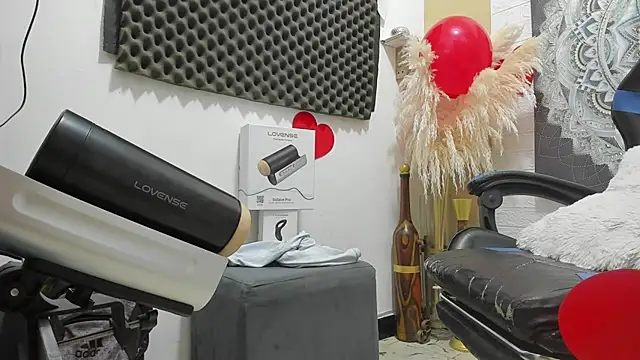 Snapshot of nextboywell1 chatting on February 14, 2026, 9:00 pm nextboywell1 online show from February 14, 2026, 9:00 pm