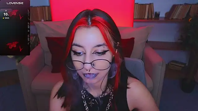 Mistress  Marcelline online show from November 9, 2025, 10:24 am