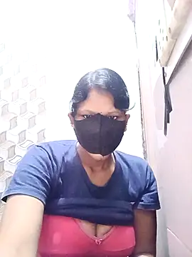 Snapshot of varnika chatting on October 10, 2025, 4:44 am varnika online show from October 10, 2025, 4:44 am