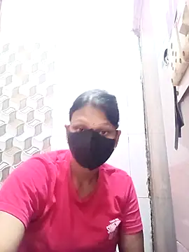 Snapshot of varnika chatting on October 26, 2025, 9:15 am varnika online show from October 26, 2025, 9:15 am