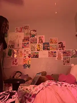 Snapshot of XKimmyGreen chatting on April 3, 2026, 5:27 am XKimmyGreen online show from April 3, 2026, 5:27 am