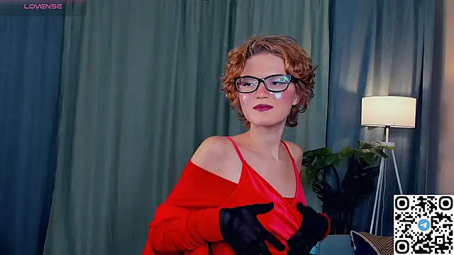 EdlinGathright online show from November 15, 2025, 5:49 am