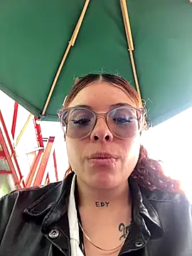 haally-mll online show from November 13, 2025, 5:01 pm