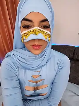 aisha samiri online show from September 27, 2025, 4:28 am