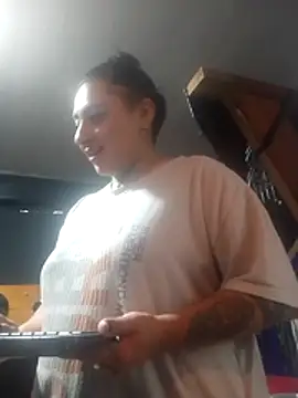 YiingandYang online show from February 14, 2026, 6:59 pm