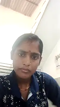 Snapshot of Guriya0076 chatting on October 28, 2025, 10:30 am Guriya0076 online show from October 28, 2025, 10:30 am