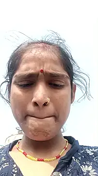 Snapshot of Guriya0076 chatting on November 12, 2025, 5:08 am Guriya0076 online show from November 12, 2025, 5:08 am