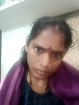 Snapshot of Guriya0076 chatting on December 2, 2025, 11:34 pm Guriya0076 online show from December 2, 2025, 11:34 pm