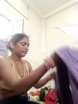 Snapshot of Guriya0076 chatting on May 16, 2026, 12:51 am Guriya0076 online show from May 16, 2026, 12:51 am
