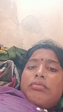 Snapshot of Guriya0076 chatting on May 30, 2026, 3:47 am Guriya0076 online show from May 30, 2026, 3:47 am